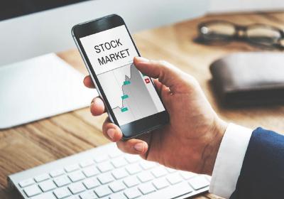 IHSG Meroket! Tembus 7.000, Investor Girang?