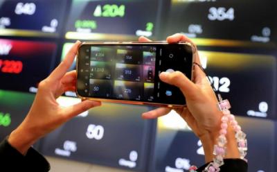 IHSG Terbang Tinggi! Sentuh 7.223 Sebelum Libur Panjang