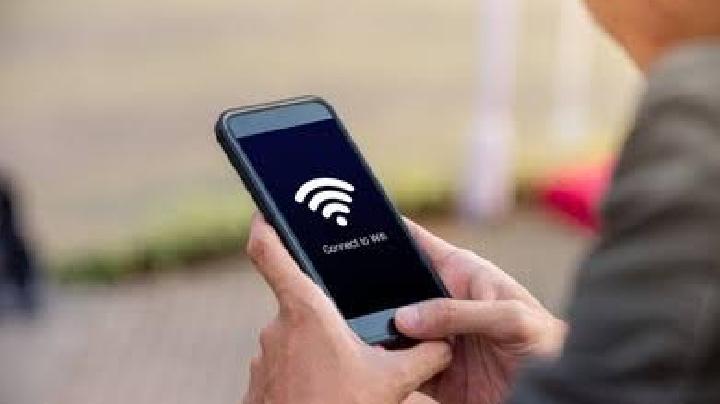 Keamanan WiFi merupakan topik yang seringvkali dikaitkan dengan kekhawatiran pengguna dan kejahatan dunia maya.