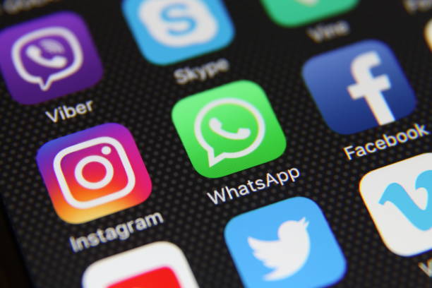 whatsapp dilarang di iran