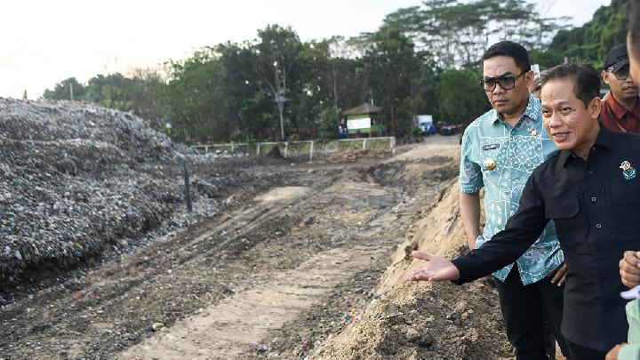 Hotel dan Usaha di DAS Ciliwung Dibongkar