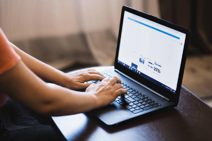 Sebuah celah keamanan kritis ditemukan pada WinRAR, aplikasi pengarsipan file populer.