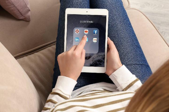 YouTube Uji Teknologi AI untuk Verifikasi Usia