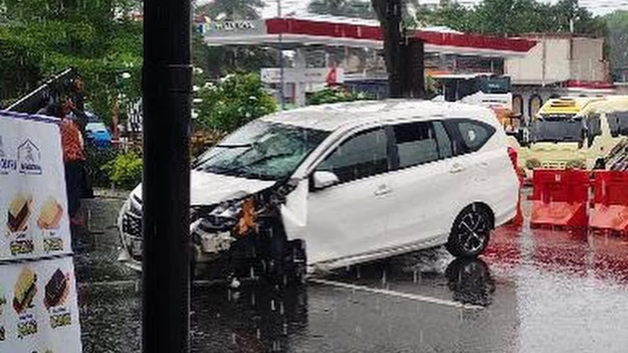 Laka Tunggal di Depan POM Terminal Arjosari, Pengemudi Menghilang