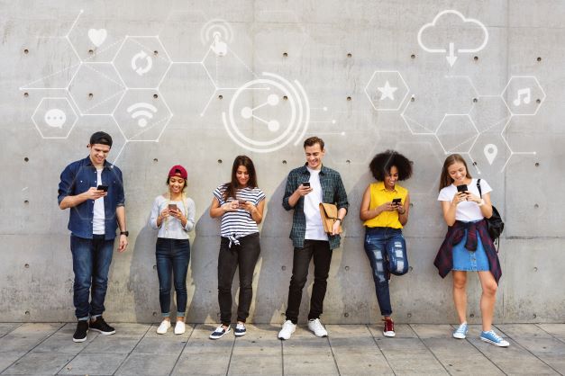 Cara Gen Z Menyuarakan Isu Sosial Lewat Media Digital