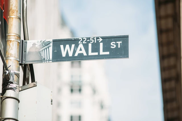 Wall Street Melejit, Sektor Teknologi Pimpin Kenaikan!