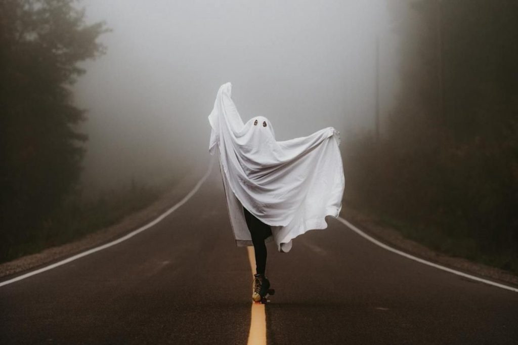 Apakah Hantu Benar-Benar Ada? Ini Jawaban Sainsnya!