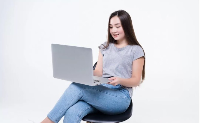 8 Istilah Penting AI yang Harus Kamu Pahami di 2025