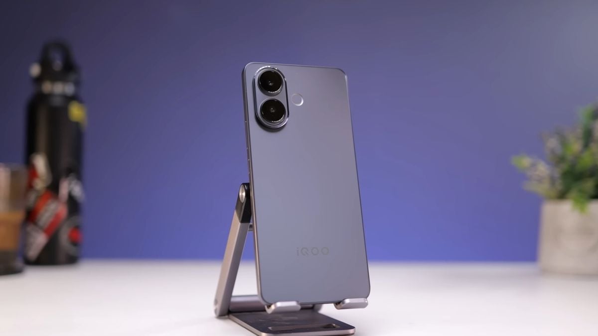 Flagship Rasa Mid-range: iQOO Z10R Resmi Hadir di 2025