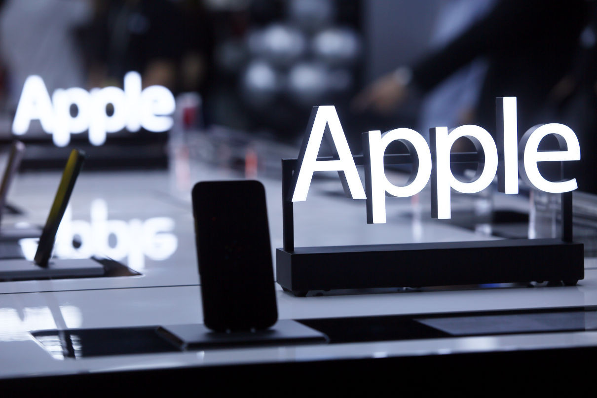 Permintaan Lesu, Apple Hentikan Produksi iPhone Air?
