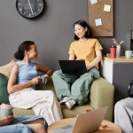 Perbedaan Gen Z dan Milenial